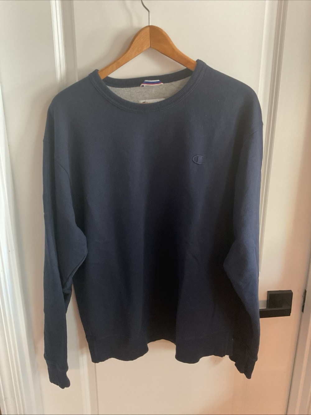 Champion Men’s Dark Navy Crewneck Sweatshirt - Size Large